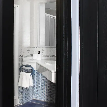 Apartment First Line In Puerto Banus